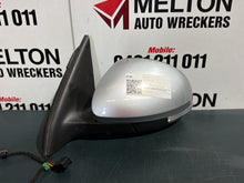 May 2008 to Aug 2016 - Volkswagen Tiguan 5N - Left Door Mirror - Manual Fold, Heated Type, 6XN