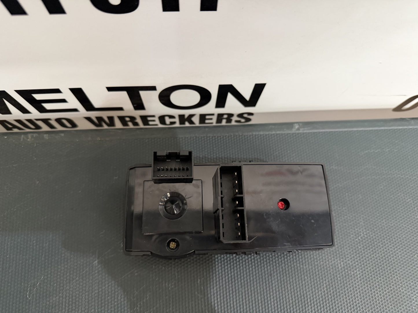 2006-2013 Holden Commodore VE Utility Master Power Window Switch