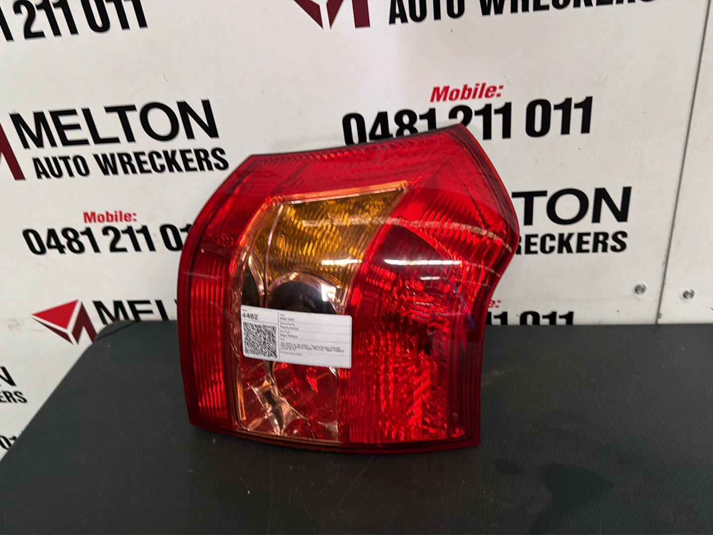 Apr 2004 to Jun 2007- Toyota Corolla ZZE122 Hatchback Built in Japan VIN JTD- Right Taillight- Lens# 13-87
