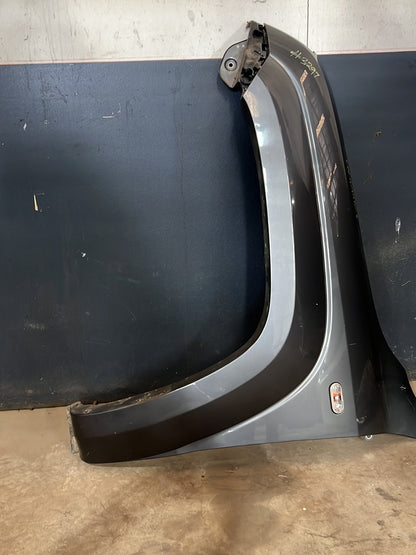 2015 Volkswagen Amarok Left Front Guard