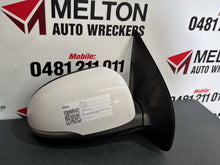 Mar 2012 to Dec 2015- Hyundai i20 PB- Right Door Mirror- Manual Fold, Flasher