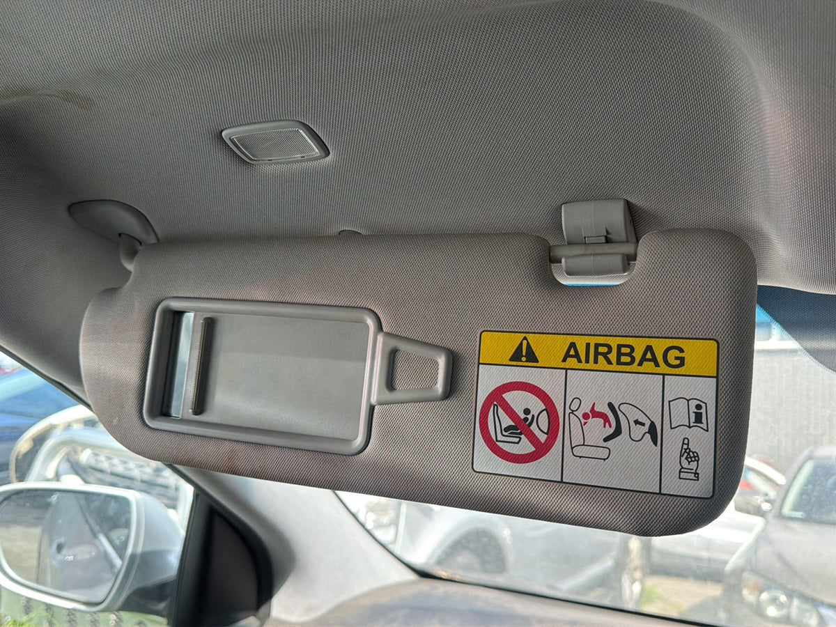 Sep 2011 to May 2015 - Hyundai i40 VF - Left Sun Visor