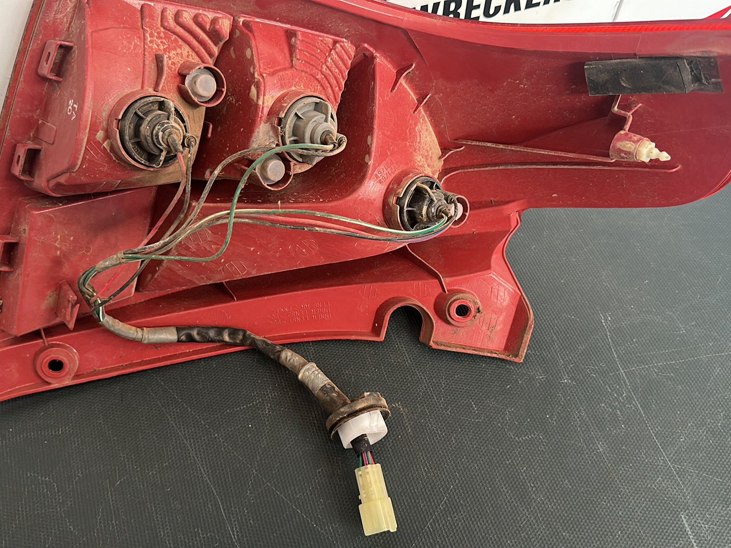 Sep 2004 to Jul 2007- Suzuki Swift RS415- Right Taillight- Standard Type
