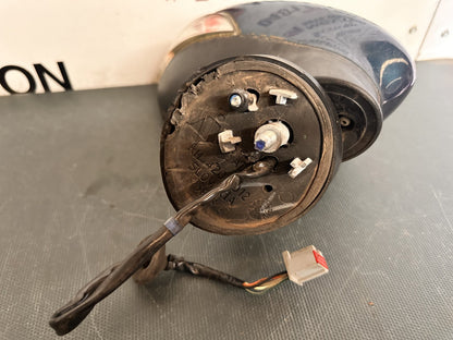 Oct 2010 to Aug 2013- Ford Fiesta WT- Right Door Mirror- Non-Heated Type, 5 Wire