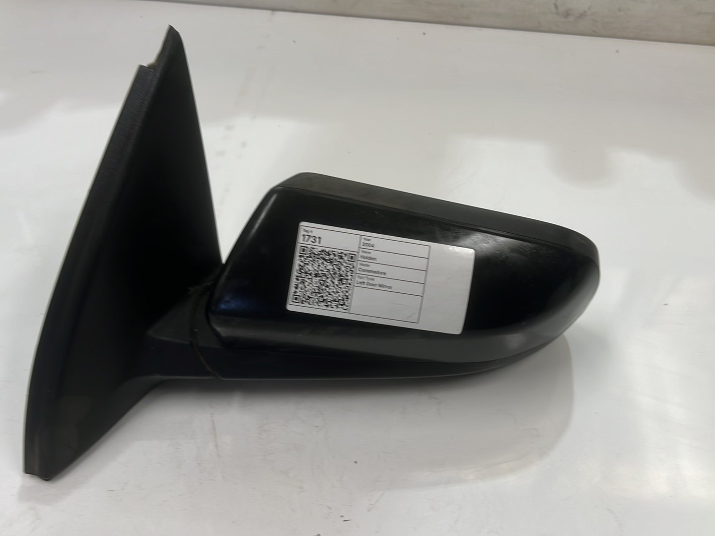 2004 Holden Commodore VZ - Left Door Mirror