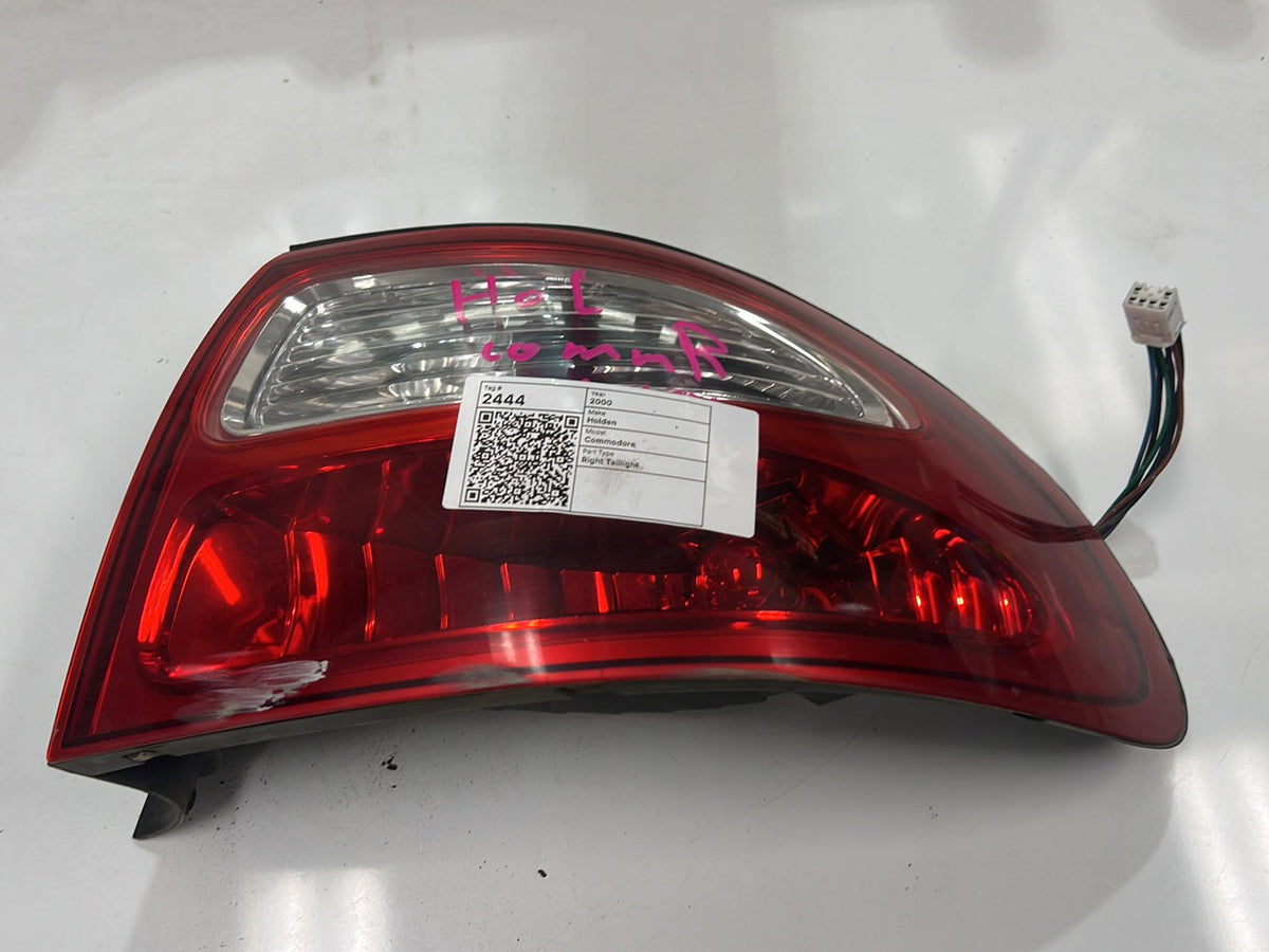 2000-2002 Holden Commodore VX - Right Taillight
