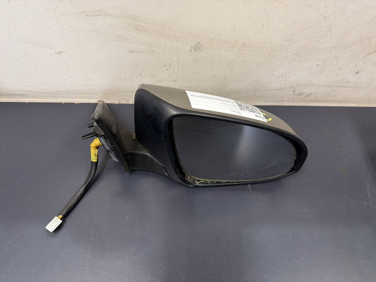 Nov 2011 to Mar 2015 - Toyota Camry Altise Atara R Atara S Atara SX Hybrid H RZ ASV50 AVV50 - Right Door Mirror - Non-Blind Spot Monitor