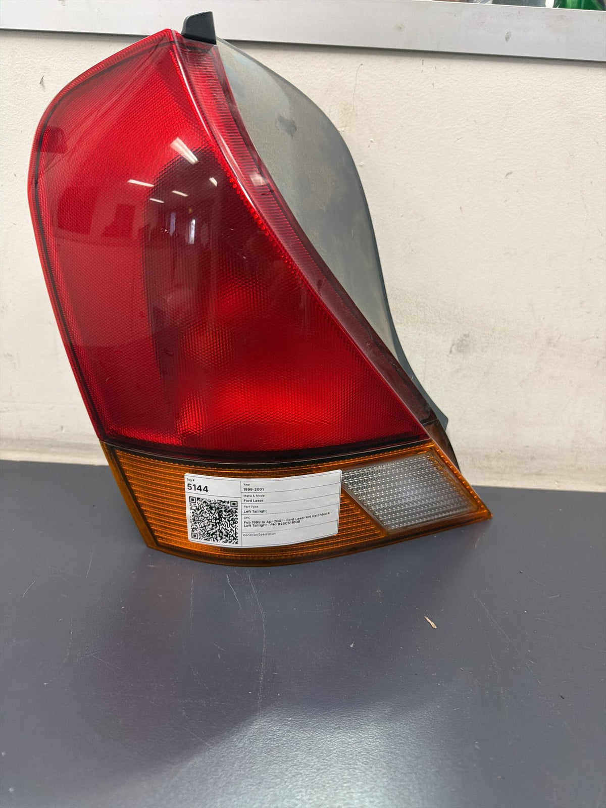 Feb 1999 to Apr 2001 - Ford Laser KN Hatchback - Left Taillight - PN: B28C51160B