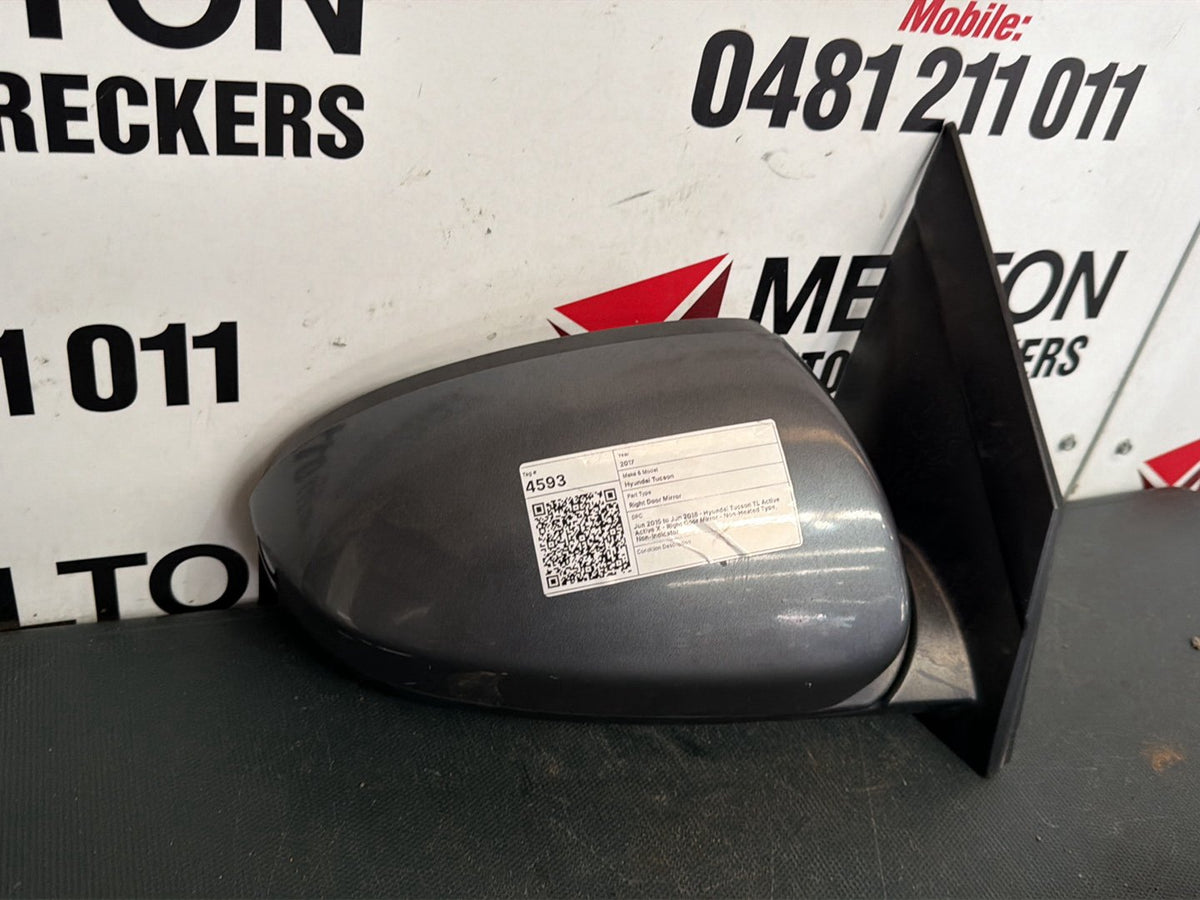 Jun 2015 to Jun 2018- Hyundai Tucson TL Active Active X- Right Door Mirror- Non-Heated Type, Non-Indicator