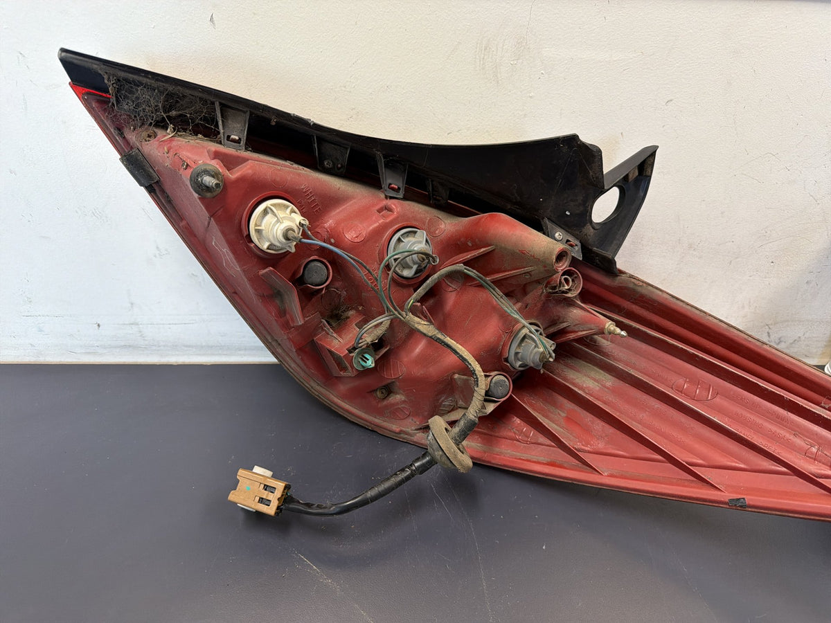 2004-2009 Nissan Tiida C12 Hatchback Left Taillight