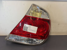 Aug 2002 to May 2006 - Toyota Camry - Right Reverse Light - Sk36, Top/Bottom (Non Sportivo)