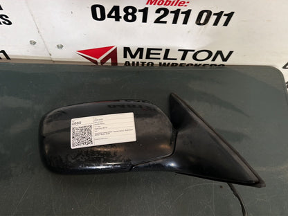 Aug 2002 to May 2006 - Toyota Camry - Right Door Mirror - Black, Sk36