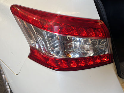 2014 Nissan Pulsar B17 Left Taillight
