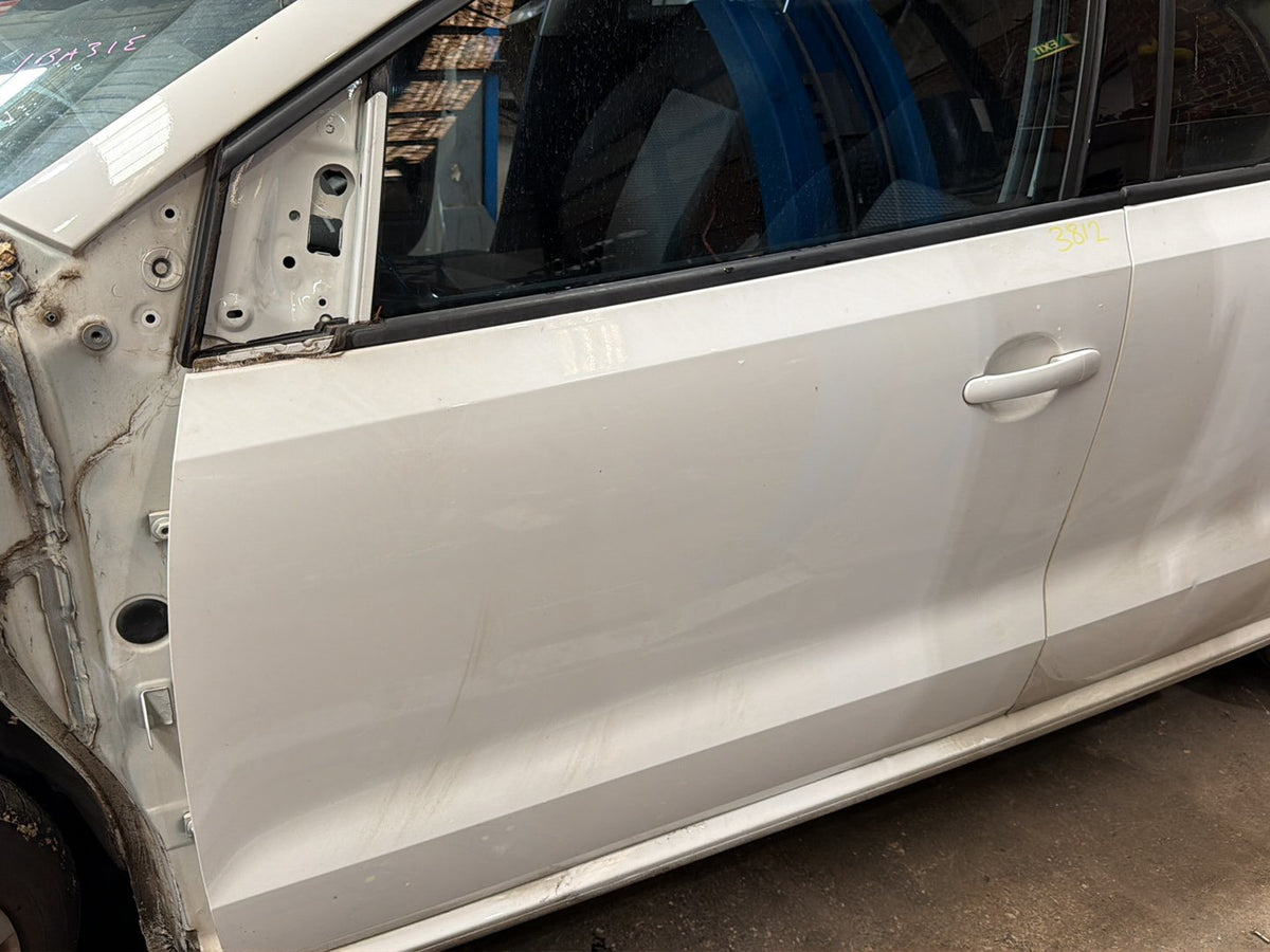 2014 Volkswagen Polo MK5- 6C 6R- Left Front Door