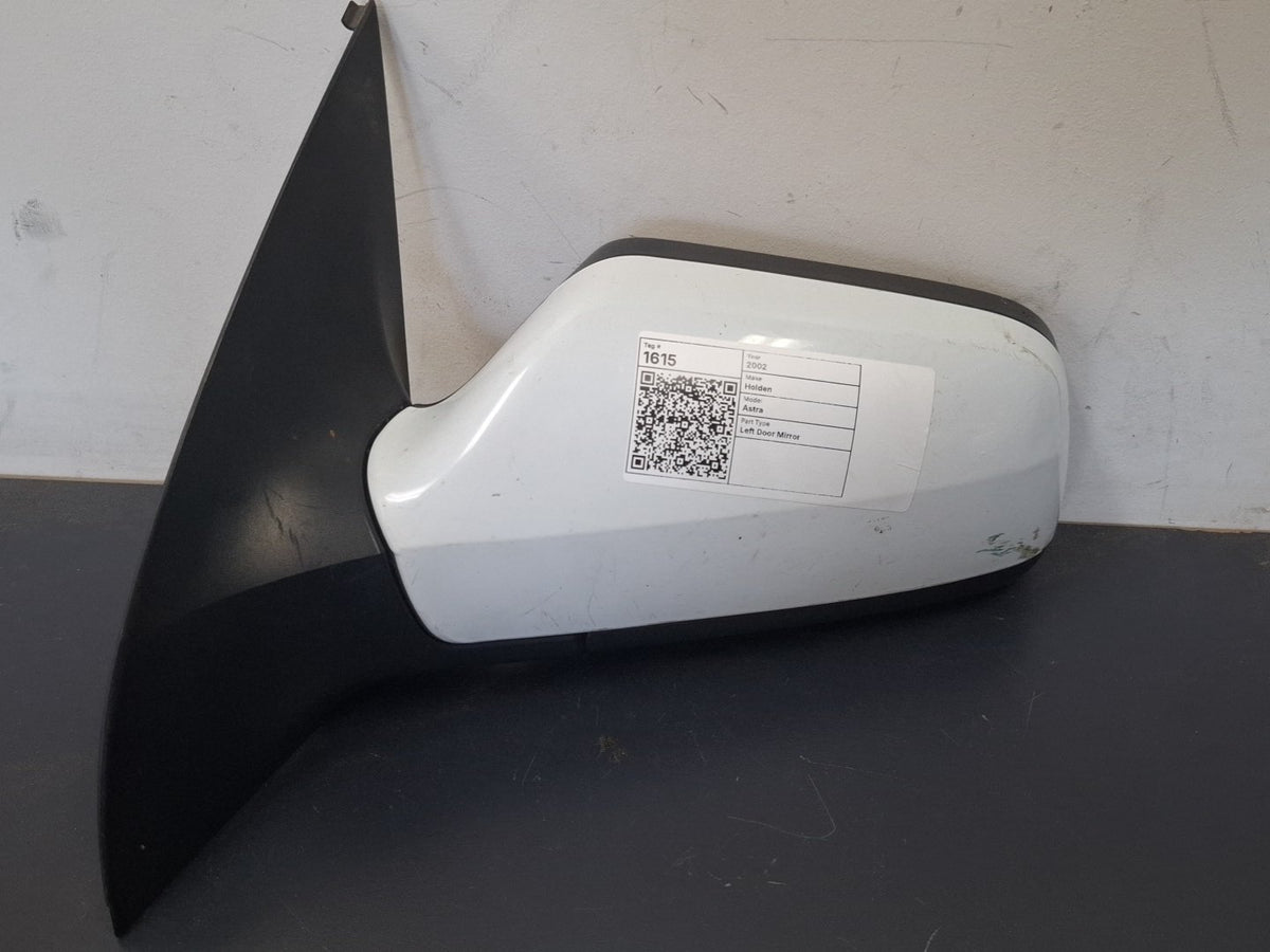 Sep 1998 to Oct 2006 - Holden Astra TS Hatchback Sedan - Left Door Mirror - Power Adjust, Smooth Painted