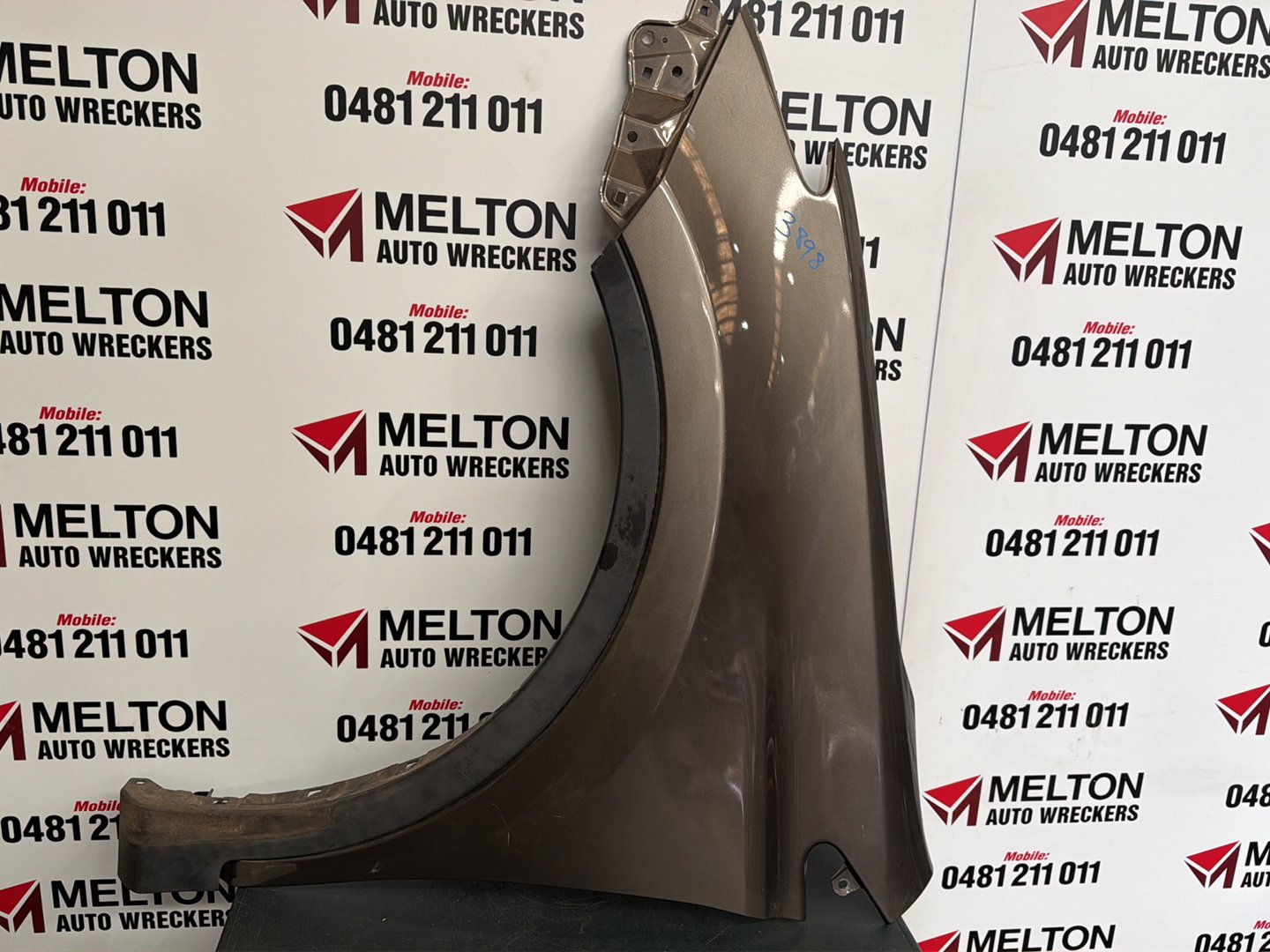 2013 Toyota RAV4 A40 - Left Front Guard