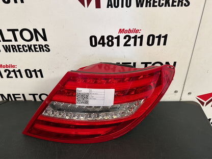 2011- 2014 MERCEDES C CLASS RIGHT TAILLIGHT W204, SEDAN, LED TYPE, 03/11-07/14