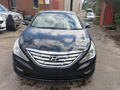 2010 Hyundai i45
