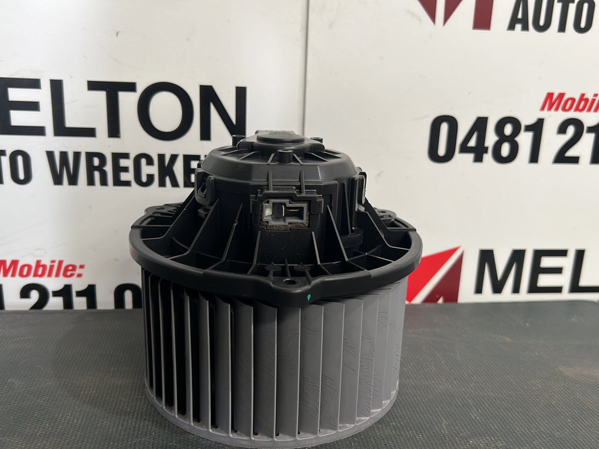 2013 Hyundai i30 GD Hatchback Heater Fan Motor