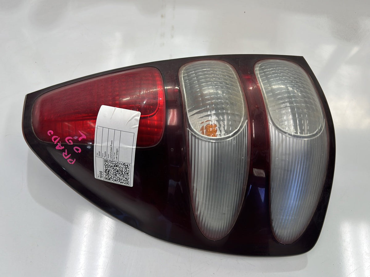 2009 Toyota Land Cruiser Prado - Left Taillight