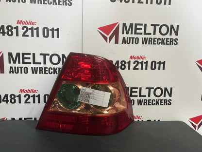 2003 Toyota Corolla Right Taillight