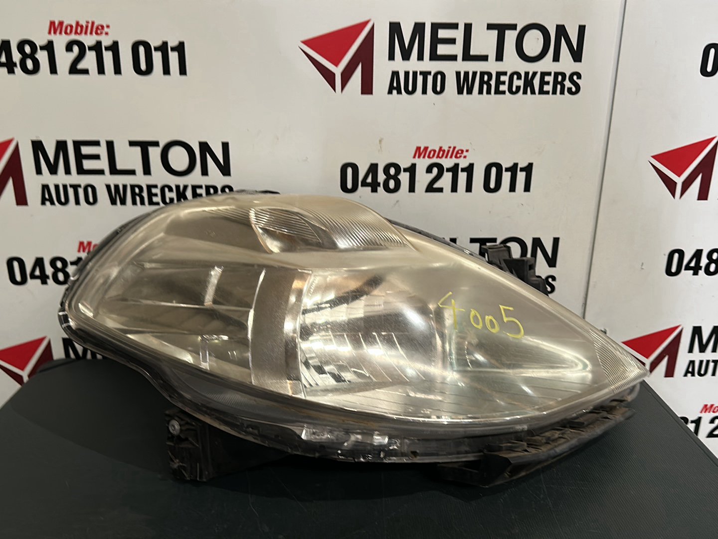 Sep 2004 to Feb 2010- Nissan Tiida C11 Australia Only- Right Headlight
