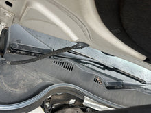 2011 Volkswagen Passat 3C (B6/B7) - Right Front Wiper Arm