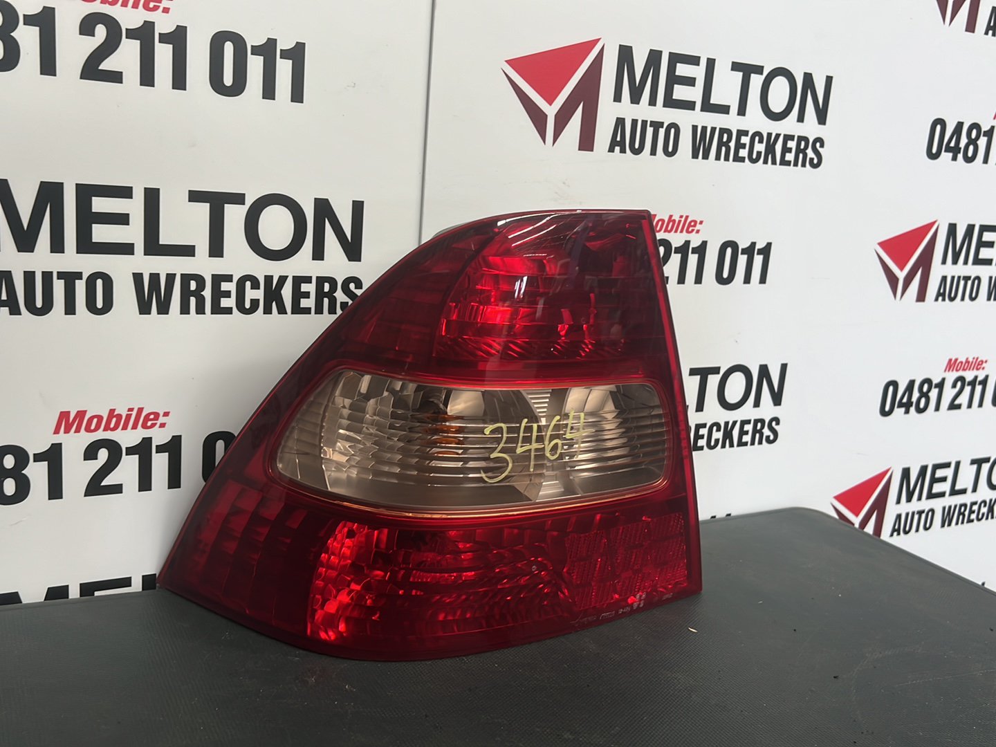 2003 Toyota Corolla Left Taillight