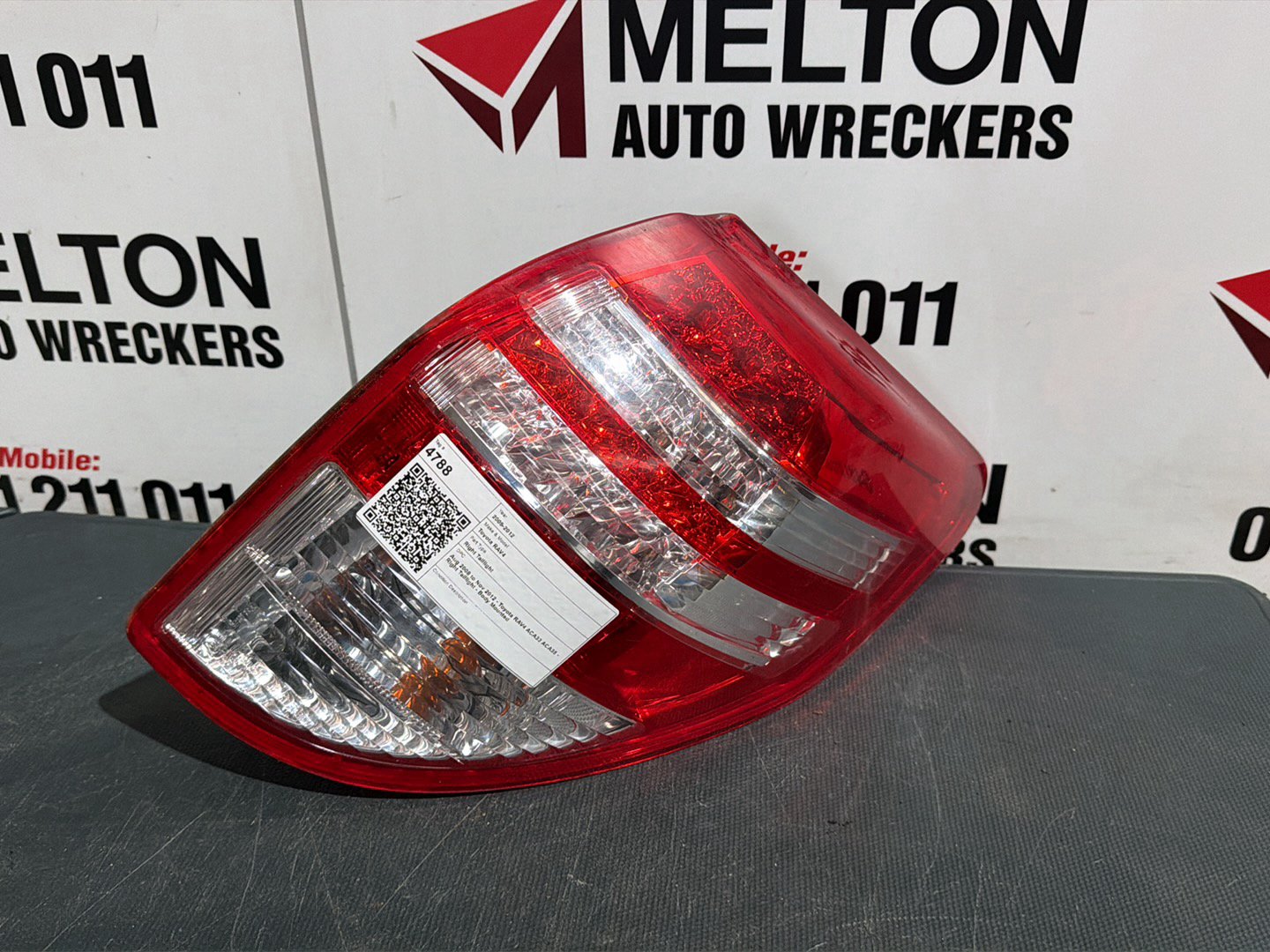 Aug 2008 to Nov 2012 - Toyota RAV4 ACA33 ACA38 - Right Taillight - Body Mounted
