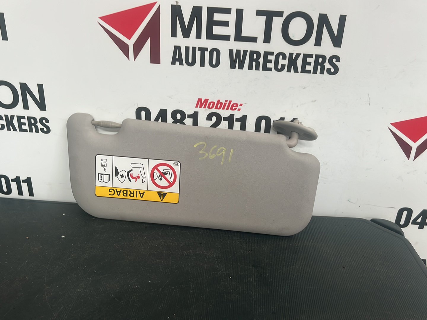 2012-2019 Toyota Corolla Fielder - Right Sun Visor