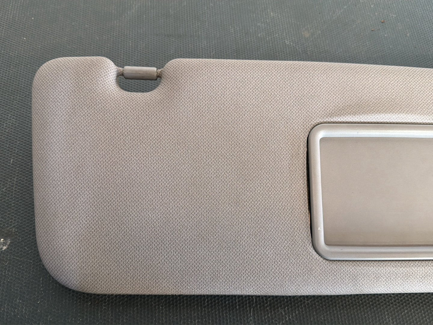 May 2011 to Dec 2019- Hyundai Accent RB- Right Sun Visor