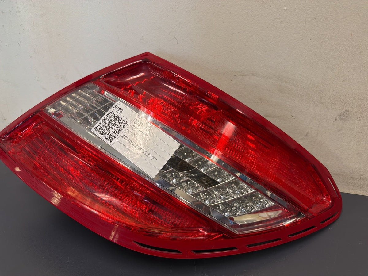 MERCEDES C CLASS RIGHT TAILLIGHT W204, SEDAN, LED TYPE, 03/11-07/14 11 12 13 14