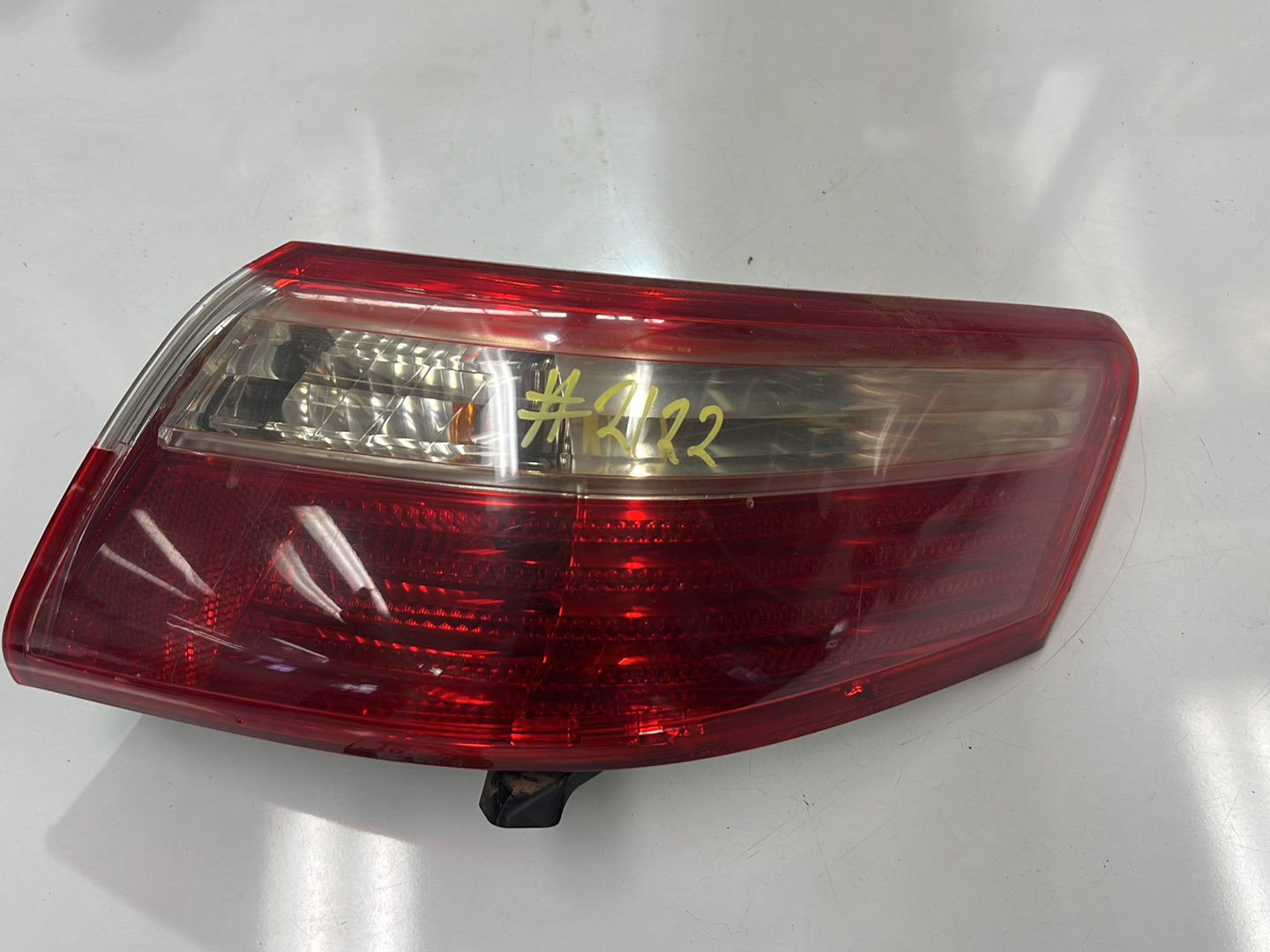 Jun 2006 to May 2009- Toyota Camry ACV40- Right Taillight