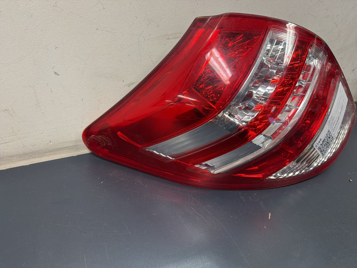 Aug 2008 to Nov 2012 - Toyota RAV4 ACA33 ACA38 - Left Taillight - Body Mounted