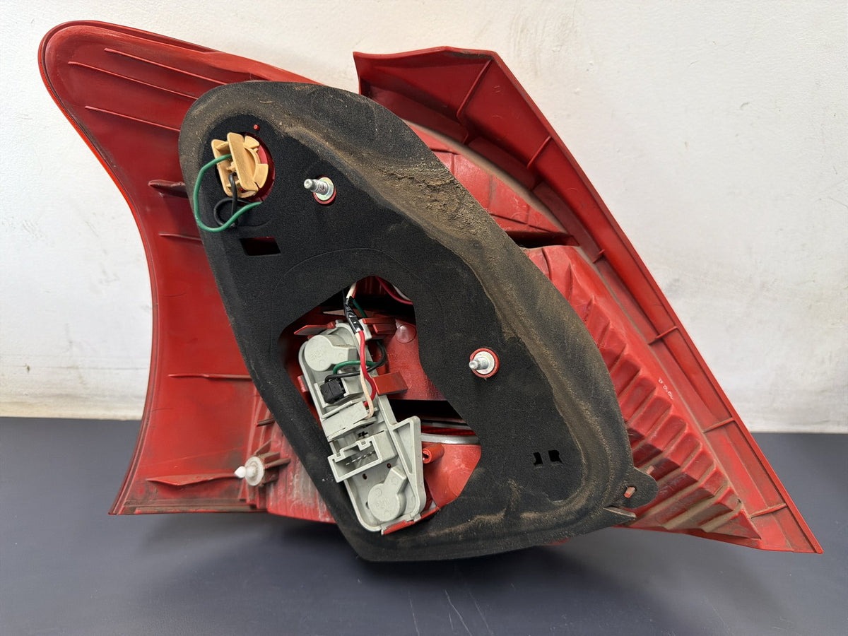 Oct 2005 to Aug 2008 - Toyota Yaris NCP9# Hatchback Australia Only - Right Taillight - Lens# 52-143