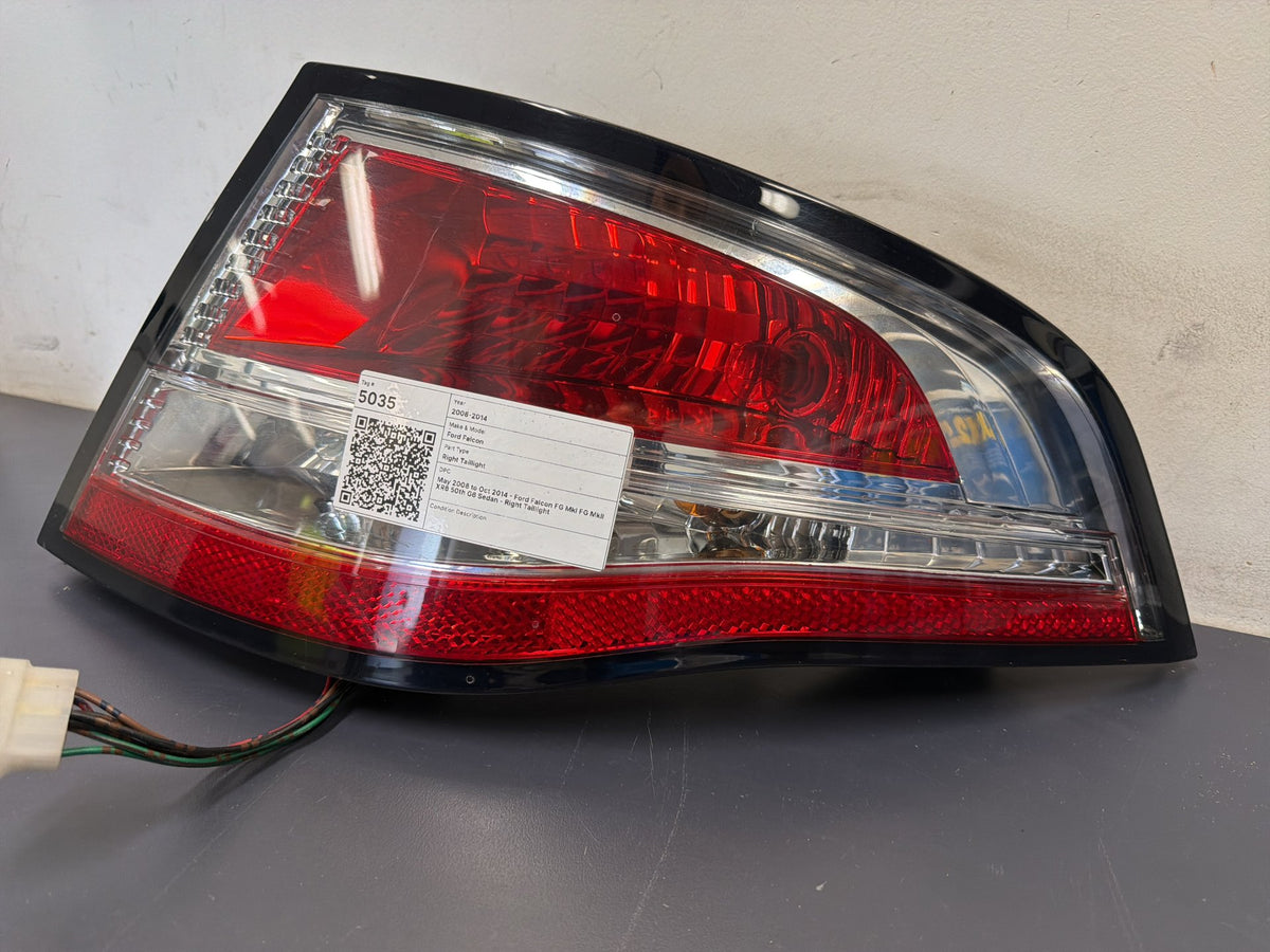 May 2008 to Oct 2014 - Ford Falcon FG MkI FG MkII XR6 50th G6 Sedan - Right Taillight