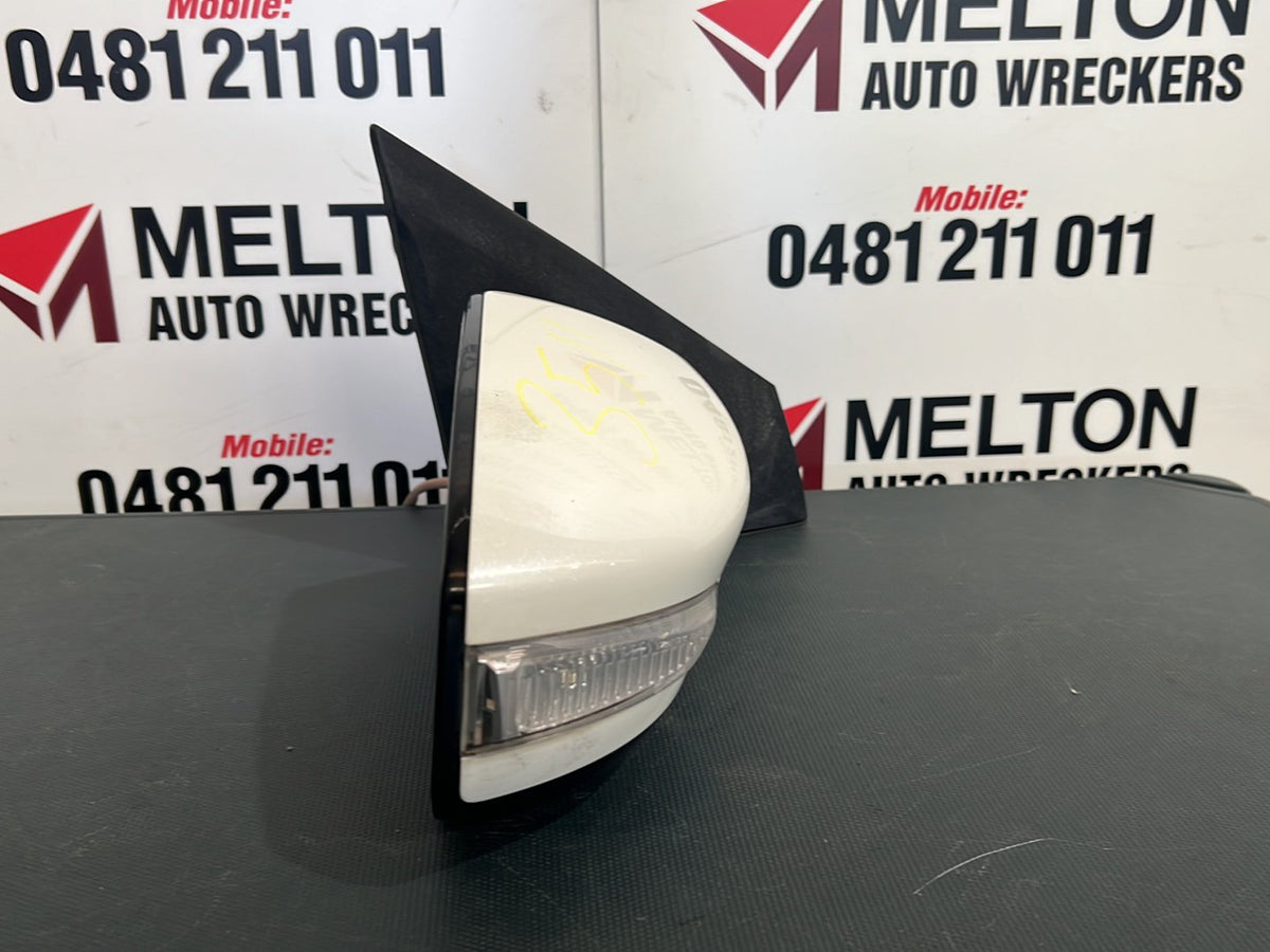 2014 Nissan Pulsar B17 Right Door Mirror