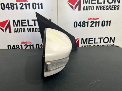 2014 Nissan Pulsar B17 Right Door Mirror