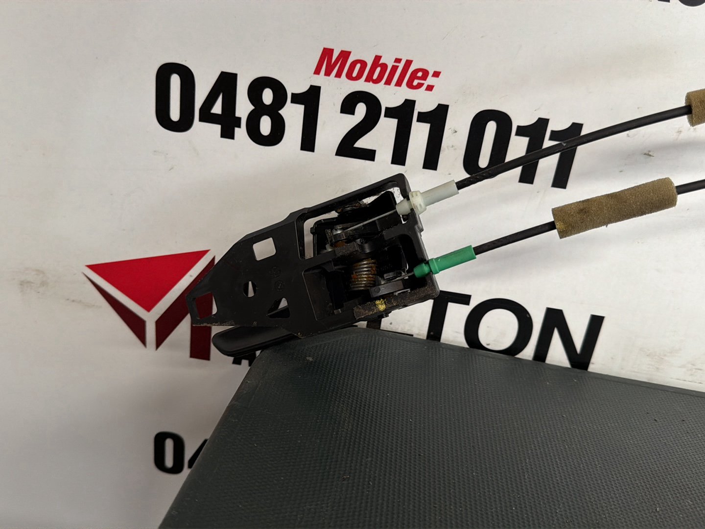 2013- 2021 TOYOTA KLUGER LEFT FRONT DOOR LOCK, GSU50/GSU55, 12/13-02/21