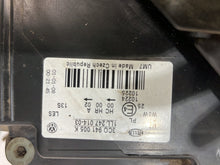 2006 Volkswagen Passat - Left Headlight