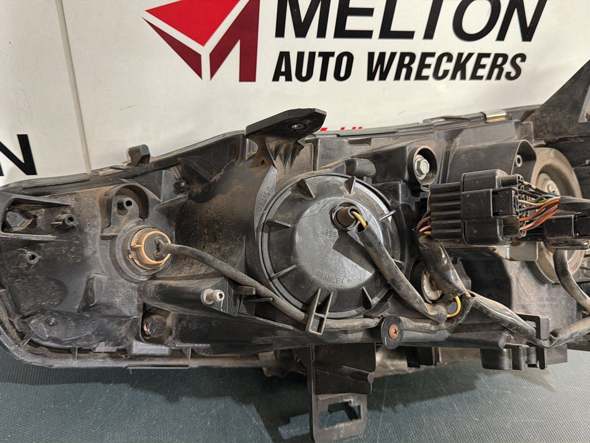 Jul 2007 to Oct 2015- Mitsubishi Lancer CJ- Right Headlight- Halogen Type