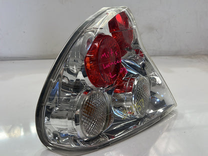 2003 Mitsubishi Lancer - Left Taillight