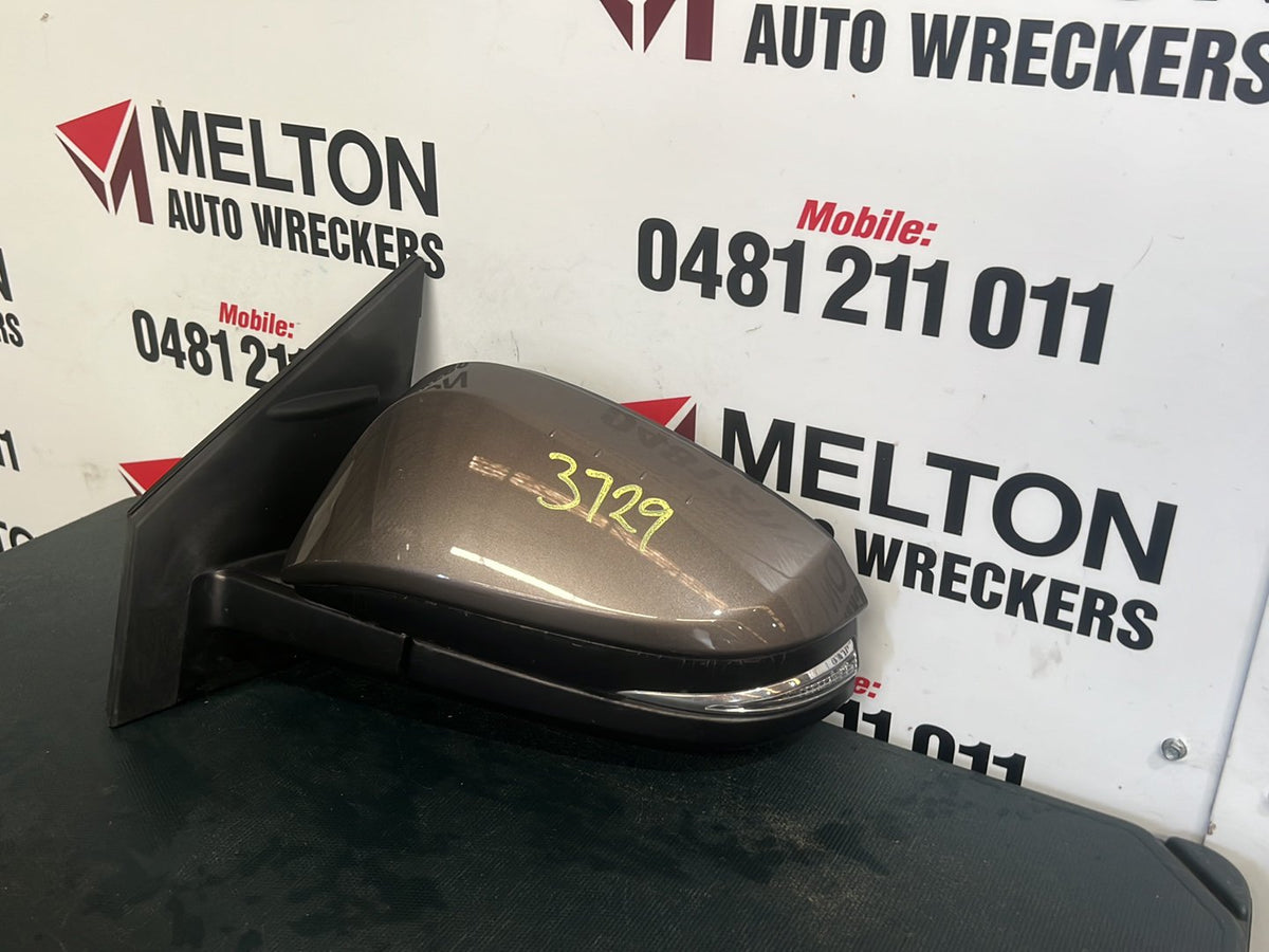2013 Toyota RAV4 A40 - Left Door Mirror