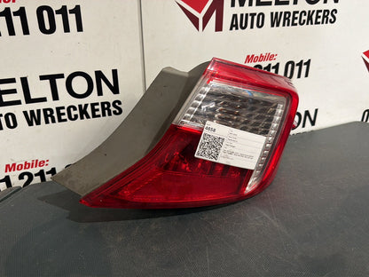 Nov 2011 to Mar 2015 - Toyota Camry ASV50 - Right Taillight Non Led Type