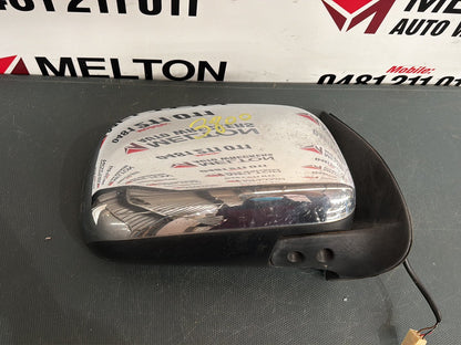 2005 Toyota Hilux - Right Door Mirror
