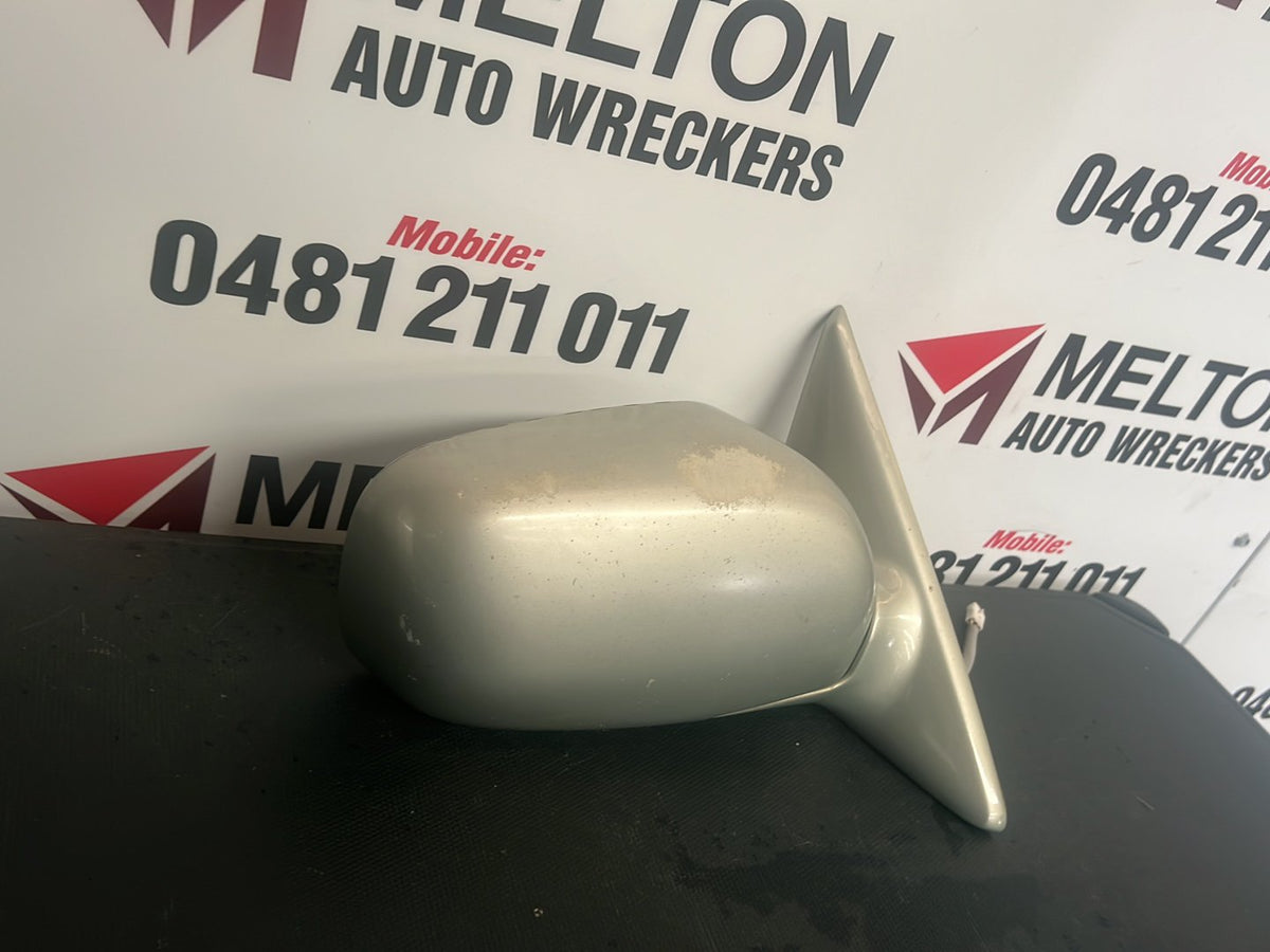 Aug 1997 to Sep 2000- Toyota Camry- Right Door Mirror- Power Adjust, Colour Coded, Sk20