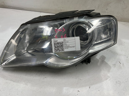 2006 Volkswagen Passat - Left Headlight