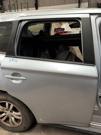 2013 Mitsubishi Outlander GF*W - Right Rear Door