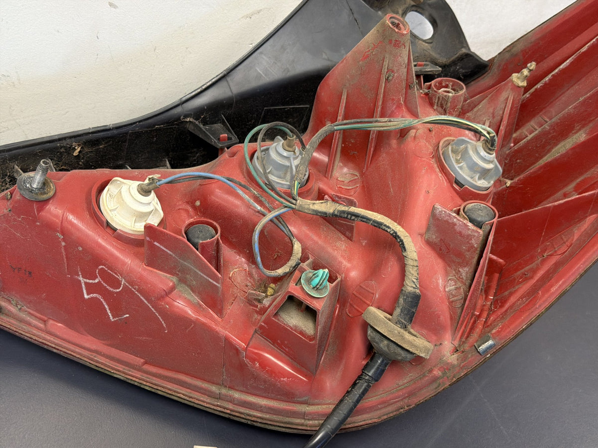 MERCEDES C CLASS RIGHT TAILLIGHT W204, SEDAN, LED TYPE, 03/11-07/14 11 12 13 14