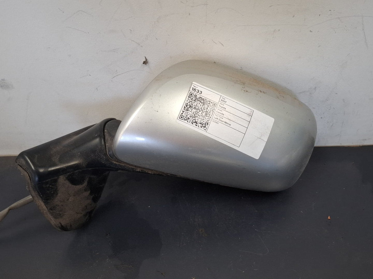 2007 Toyota Corolla E150 - Left Door Mirror